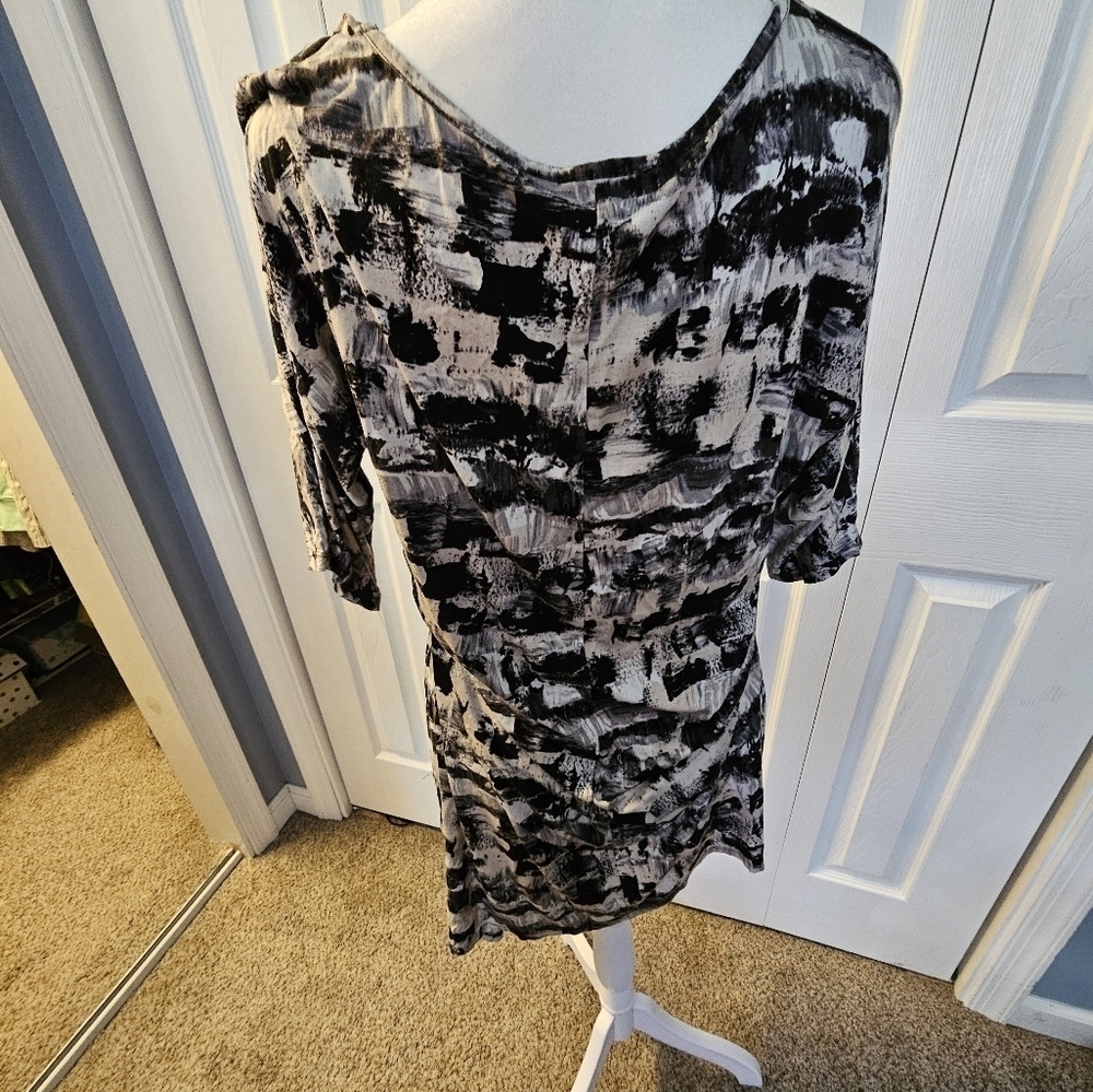 Cable and Gauge Dress Shirt - Picture 2 of 3